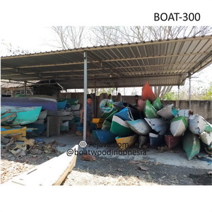 small fishing boat 3-4m