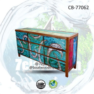 boat cabinet 3