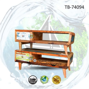 coffee tableboat 2
